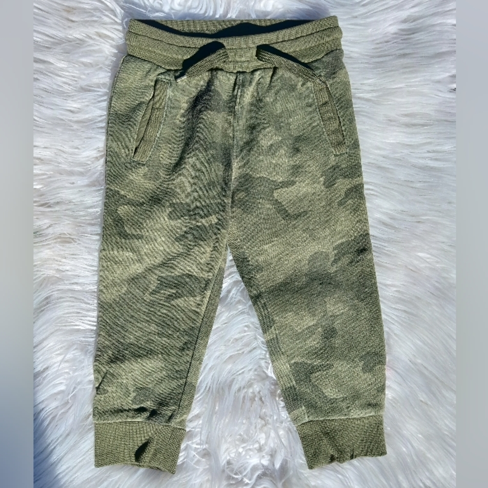 Old Navy jogger pants boy 2T